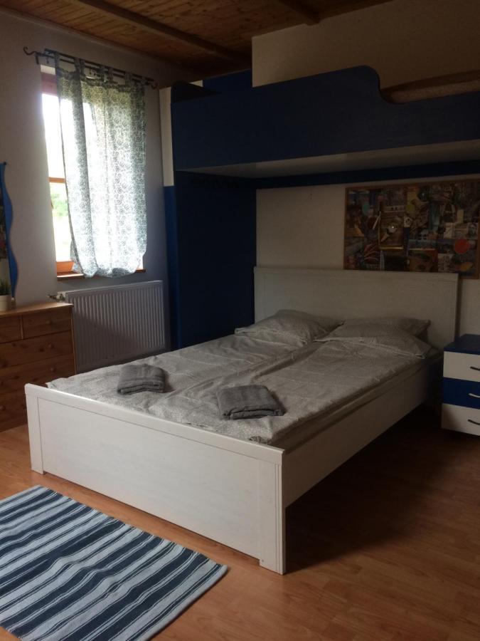 Cosy Rooms On The Lake Near Budapest And The Airport Isaszeg Екстер'єр фото